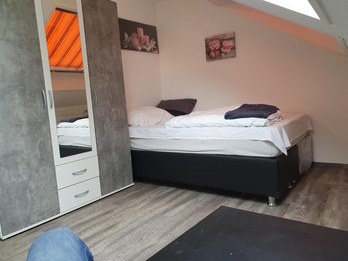 Fmi110 Next To Airport Apartment Ruesselsheim Ngoại thất bức ảnh