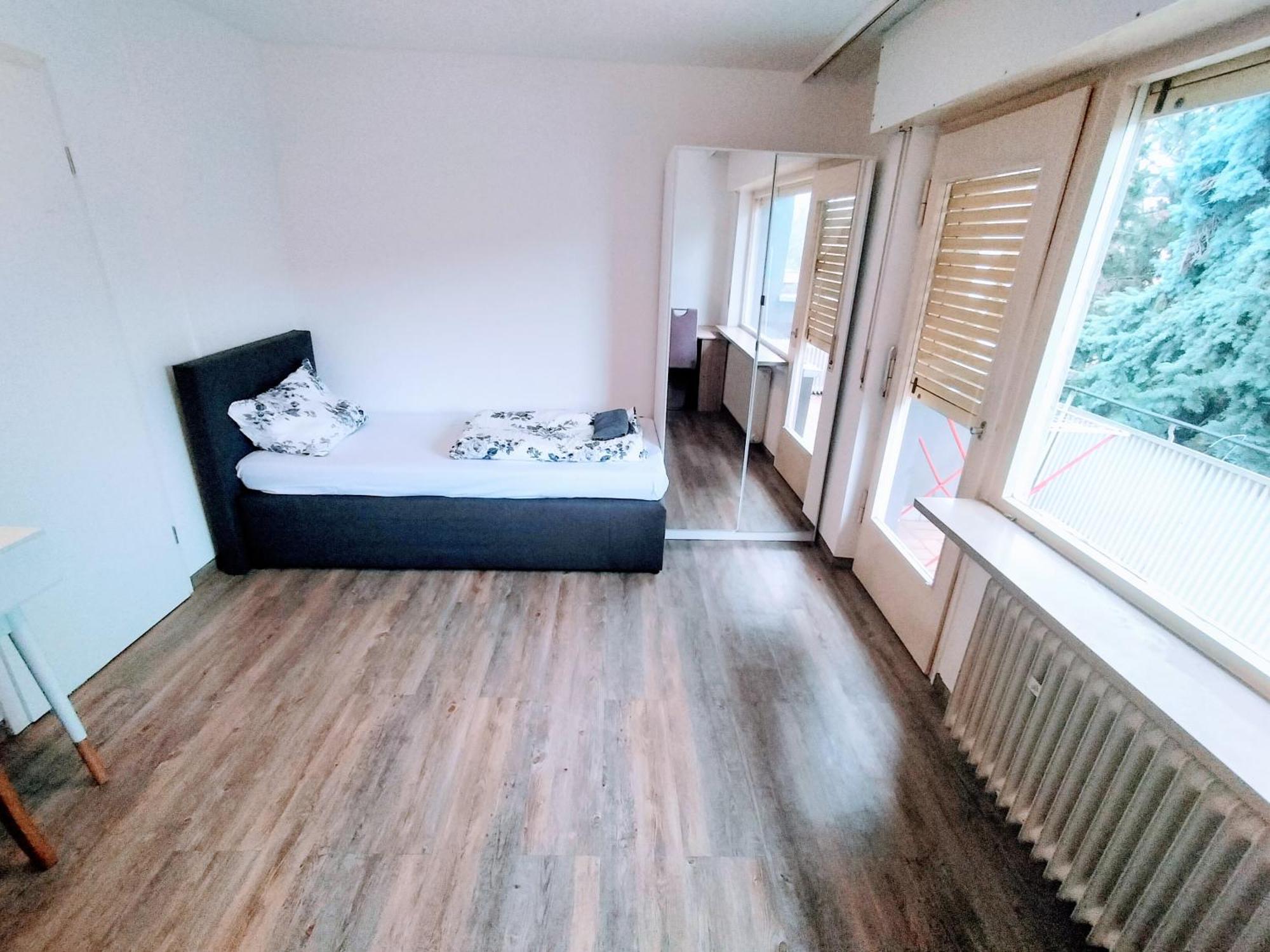 Fmi110 Next To Airport Apartment Ruesselsheim Phòng bức ảnh