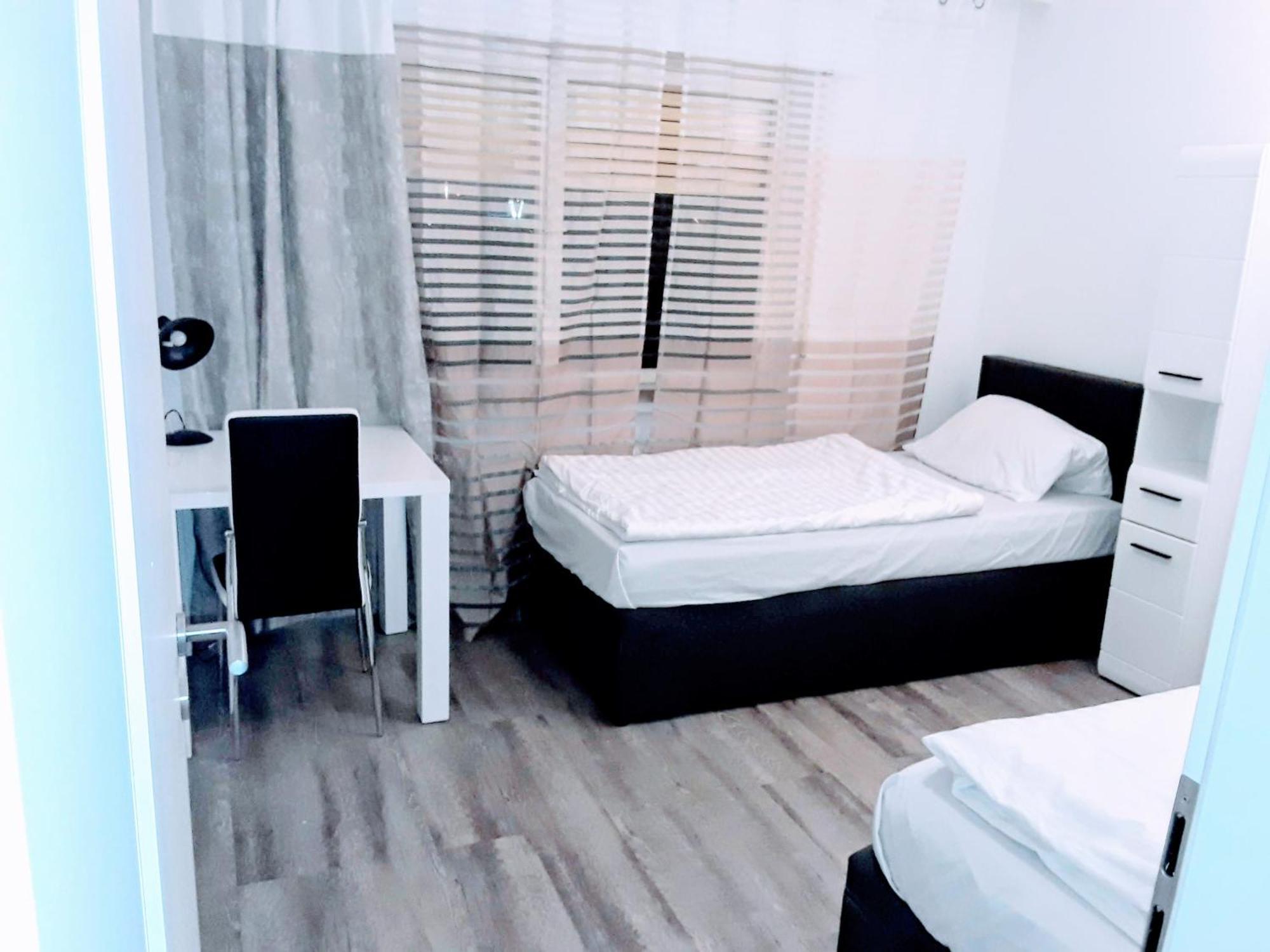 Fmi110 Next To Airport Apartment Ruesselsheim Phòng bức ảnh