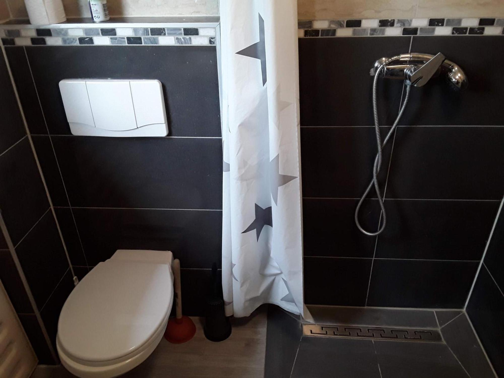 Fmi110 Next To Airport Apartment Ruesselsheim Phòng bức ảnh